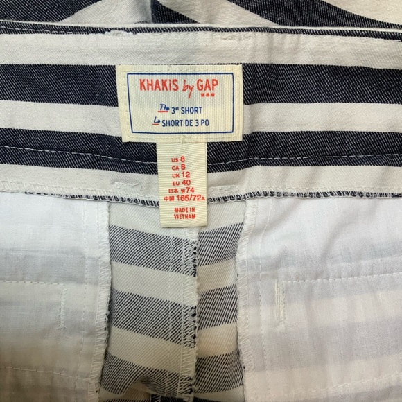 GAP Size 8 Striped Shorts - Picture 3 of 3